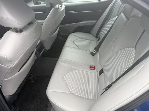 Used 2024 Toyota Camry SE w/ Cold Weather Package AWD/4WD image 17