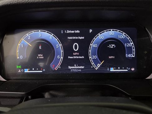 Used 2023 Jeep Grand Cherokee Altitude image 19