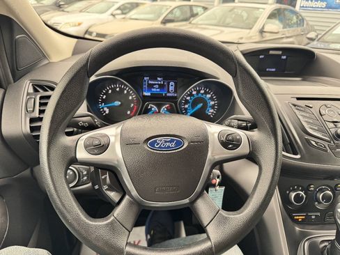 Used 2016 Ford Escape SE AWD/4WD image 10