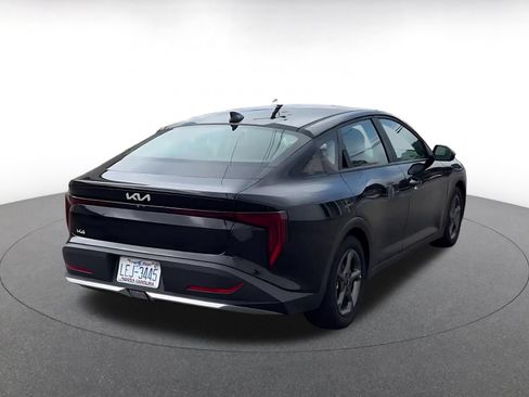 Used 2025 Kia K4 FWD image 15