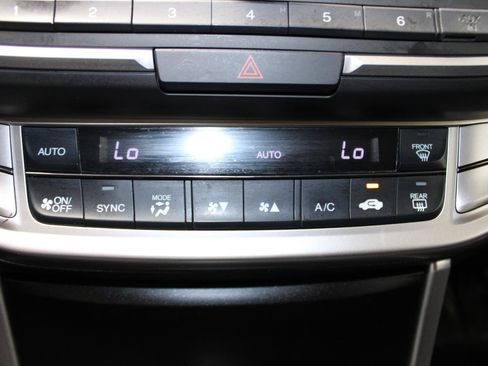 Used 2015 Honda Accord Sport image 22