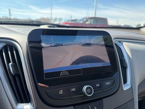 Used 2024 Chevrolet Malibu LT image 55