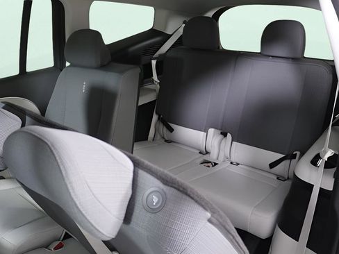 New 2026 Hyundai Ioniq 9 S RWD image 18
