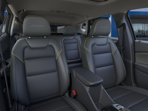 New 2026 Chevrolet Trax ACTIV image 16