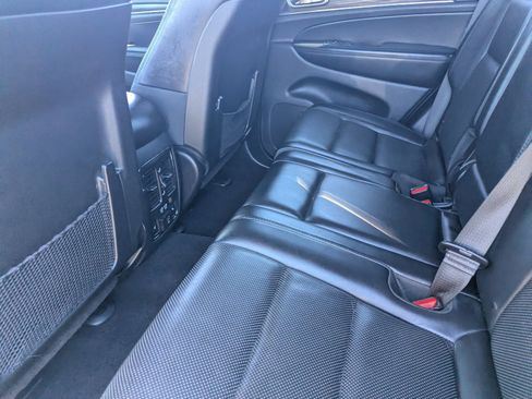 Used 2019 Jeep Grand Cherokee Limited w/ Luxury Group II image 15