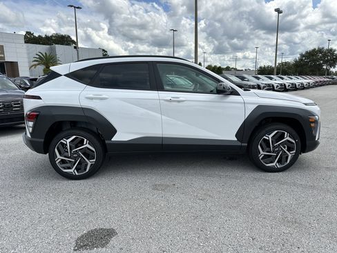New 2026 Hyundai Kona SEL Premium image 2