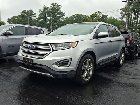 Used 2015 Ford Edge Titanium w/ Equipment Group 301A AWD/4WD image 2