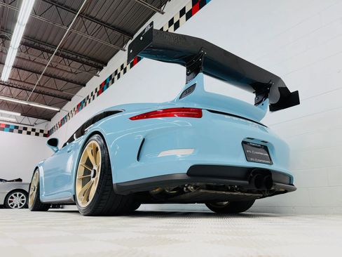 Used 2015 Porsche 911 GT3 RWD image 31