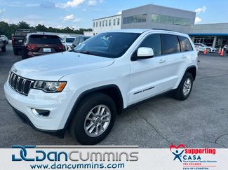 Used 2020 Jeep Grand Cherokee Laredo AWD/4WD video 1