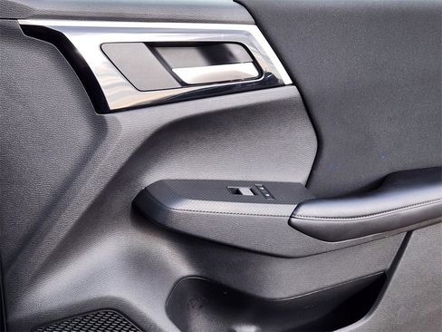 Used 2022 Mitsubishi Outlander ES image 13