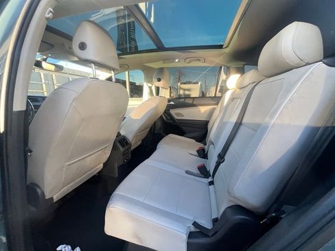 Used 2019 Volkswagen Tiguan SEL image 7