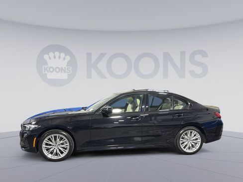 Used 2023 BMW 330i xDrive 330i xDrive w/ Convenience Package image 2