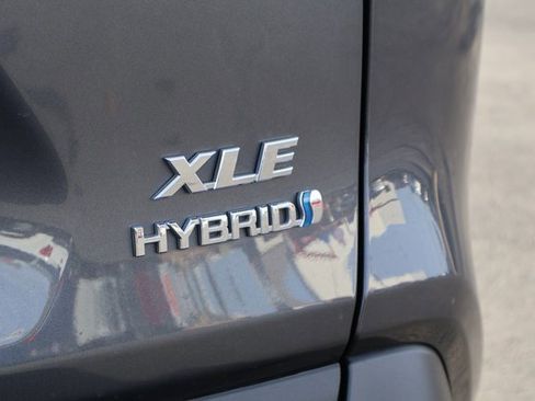 Used 2023 Toyota RAV4 XLE image 14