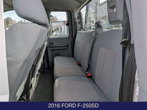 Used 2016 Ford F250 XL w/ Power Equipment Group AWD/4WD image 17