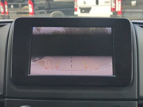 Used 2025 RAM ProMaster 2500 w/ Convenience Group FWD image 22