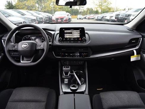 New 2026 Nissan Rogue SV image 8