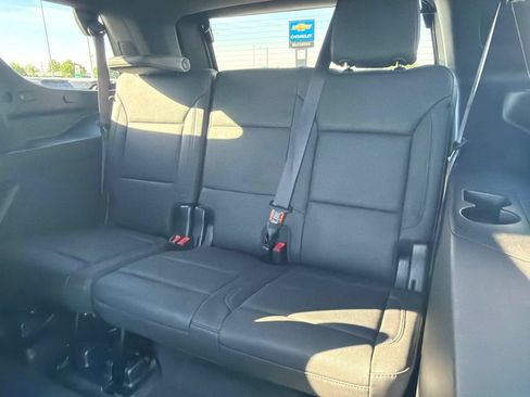 Used 2023 Chevrolet Tahoe LT w/ LT Signature Plus Package AWD/4WD image 16