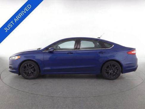 Used 2013 Ford Fusion SE FWD image 8