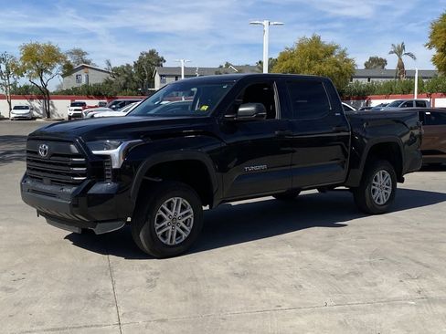 Used 2024 Toyota Tundra SR5 w/ SR5 Convenience Package image 4