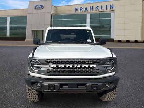 New 2026 Ford Bronco Badlands w/ Sasquatch Package AWD/4WD image 2