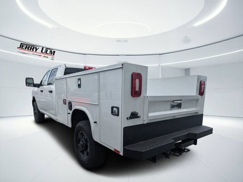 New 2026 RAM 3500 Tradesman AWD/4WD image 5