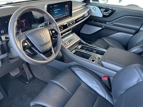 New 2026 Lincoln Aviator Reserve AWD/4WD image 9