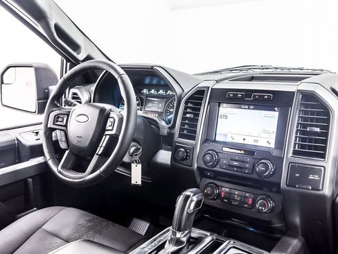 Used 2018 Ford F150 XLT w/ Equipment Group 302A Luxury AWD/4WD image 21