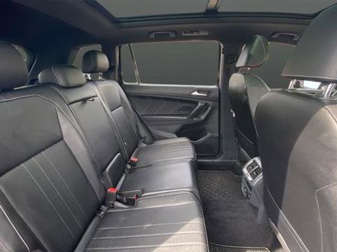 Used 2022 Volkswagen Tiguan SE R-Line AWD/4WD image 26