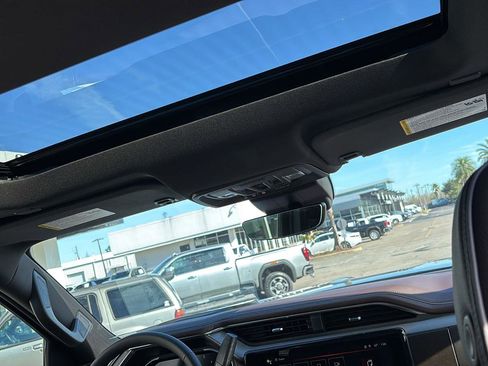 New 2026 GMC Sierra 3500 Denali w/ Denali Reserve Package image 24