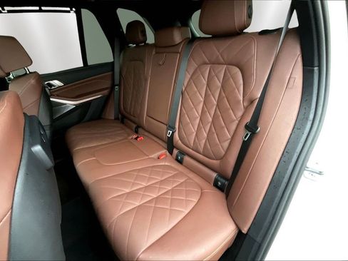 Used 2023 BMW X5 M50i w/ Executive Package image 21