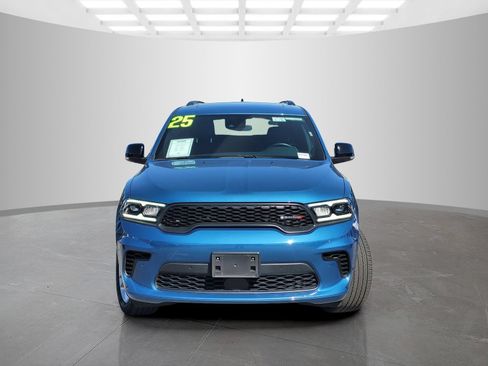 Used 2025 Dodge Durango GT AWD/4WD image 3