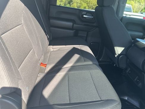 Used 2024 Chevrolet Silverado 3500 W/T image 25