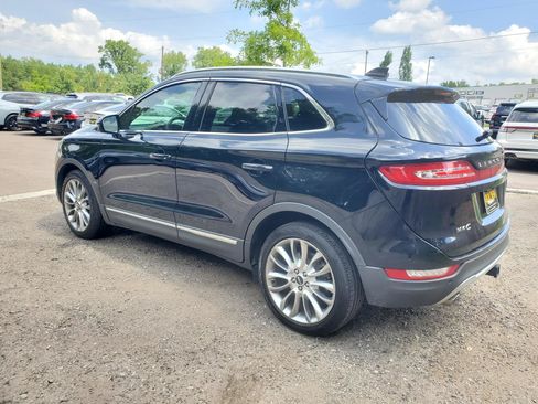 Used 2017 Lincoln MKC Reserve FWD image 2
