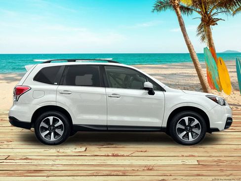 Used 2018 Subaru Forester 2.5i Limited AWD/4WD image 7