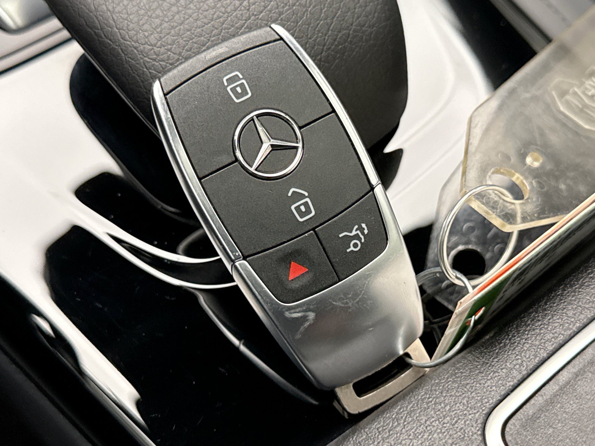 Used 2023 Mercedes-Benz CLA 250 4MATIC image 25
