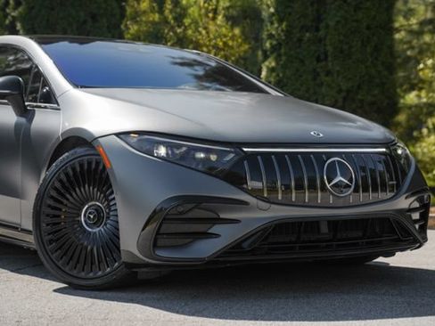 Used 2022 Mercedes-Benz EQS AMG 4MATIC image 6