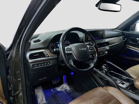 Used 2022 Kia Telluride SX w/ SX Prestige Package AWD/4WD image 9