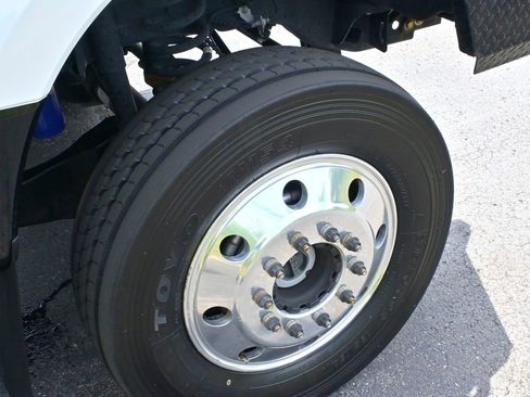 Used 2020 Ford F450 Platinum w/ FX4 Off-Road Package image 23