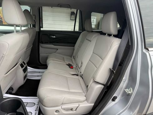 Used 2021 Honda Pilot Special Edition image 11
