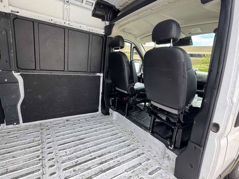 Used 2023 RAM ProMaster 2500 FWD image 19
