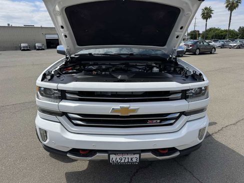 Used 2016 Chevrolet Silverado 1500 LTZ Z71 w/ LTZ Plus Package AWD/4WD image 38