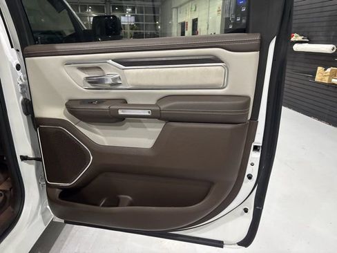 Used 2025 RAM 1500 Laramie image 33