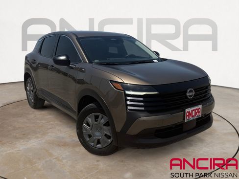 Used 2025 Nissan Kicks S FWD image 1