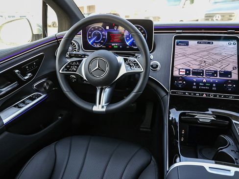 Used 2024 Mercedes-Benz EQE 350+ 4MATIC Sedan image 17