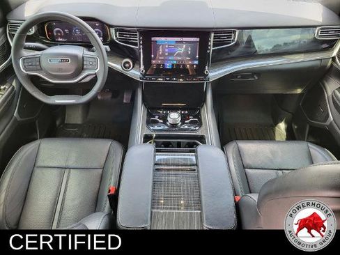 Used 2022 Jeep Wagoneer Series III w/ Rear Seat Video Group 1 AWD/4WD image 22