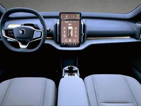 New 2026 Volvo EX30 Cross Country Ultra w/ Protection Package Premier image 5