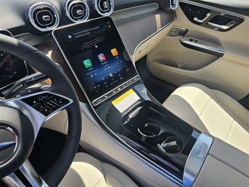 New 2025 Mercedes-Benz GLC 300 image 21