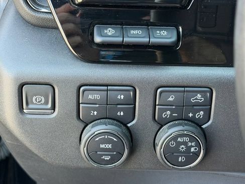 Certified 2023 Chevrolet Silverado 1500 ZR2 w/ Technology Package AWD/4WD image 31