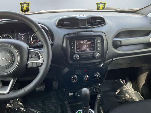 Used 2019 Jeep Renegade Sport AWD/4WD image 13