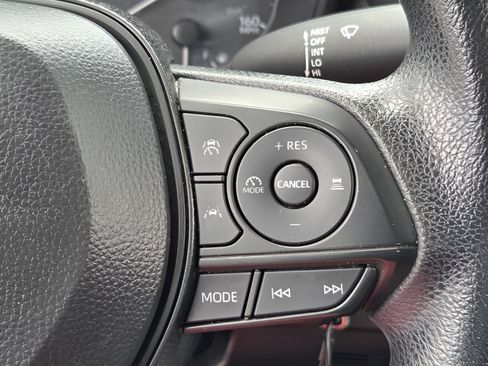 Used 2024 Toyota Corolla LE FWD image 22